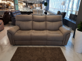 Диван Сегретто с реклайнерами для загородного дома
